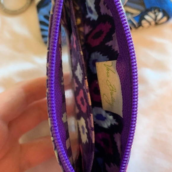 vera bradley zip ID cases - Picture 3 of 4